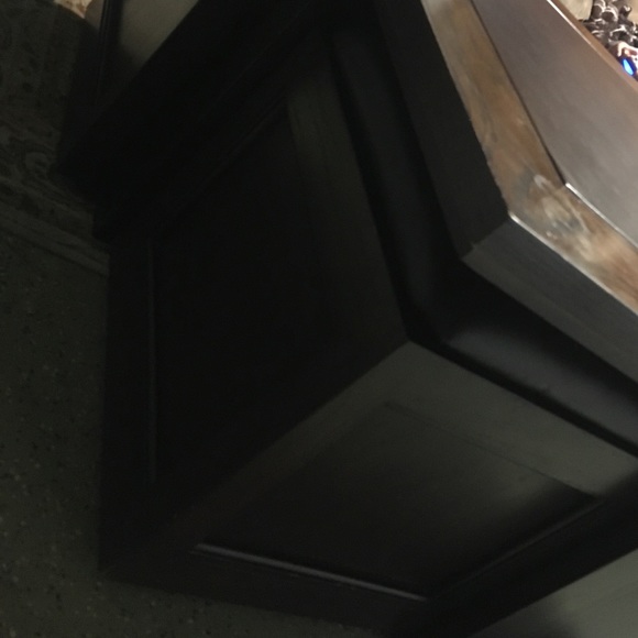 A table/ storage - Picture 8 of 8